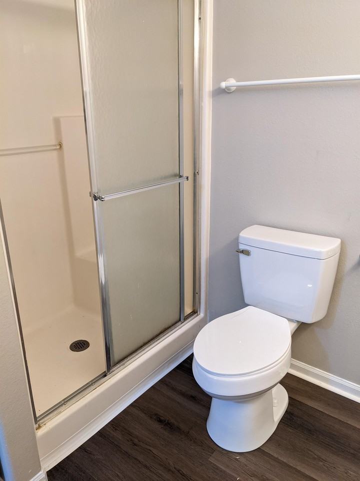 Oasis at InverWest *EPM* - Photo 6 of 50