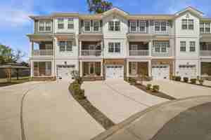 featured image of 4331 Pinter Ln