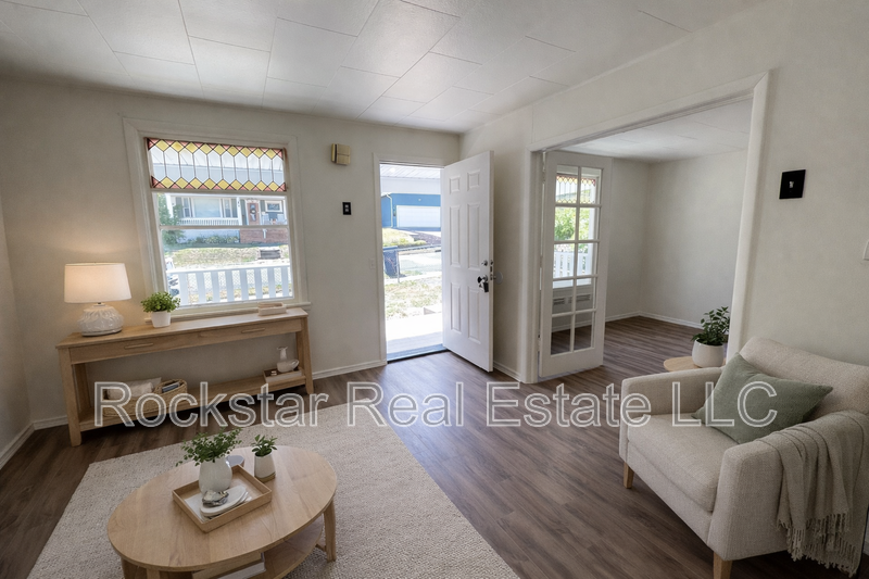 1011 E 12th Ave - Photo 2 of 17