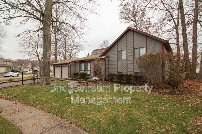 2421 Bentree Ct - Photo 3 of 45