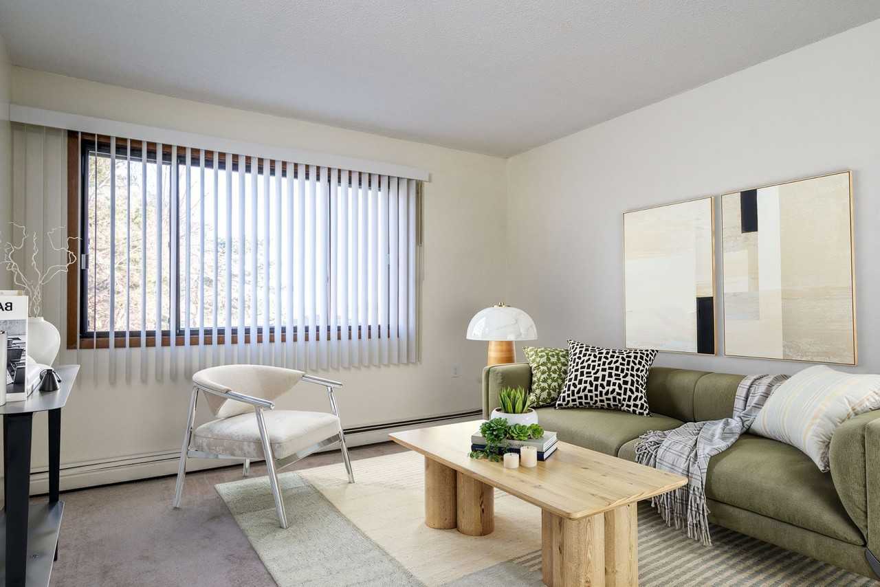 CR Flats - Photo 3 of 14