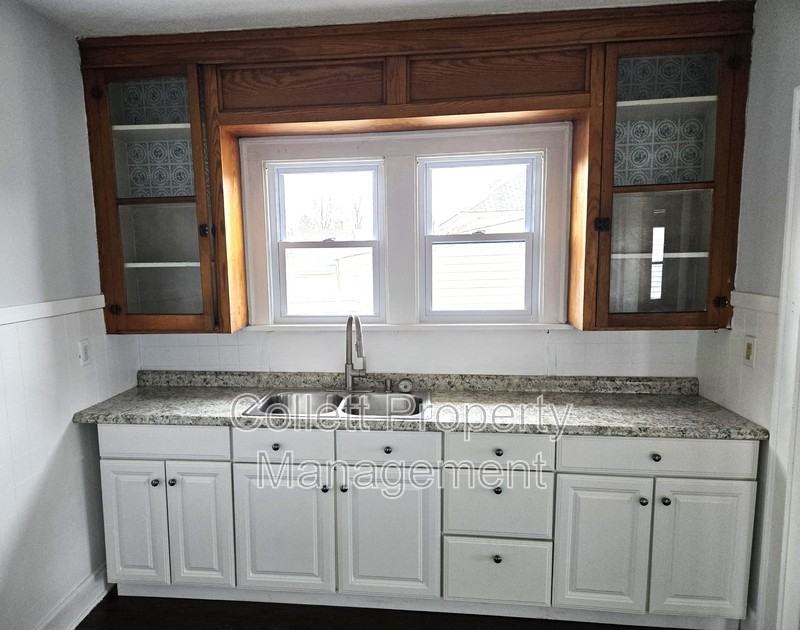 11512 Tonsing Dr - Photo 6 of 20