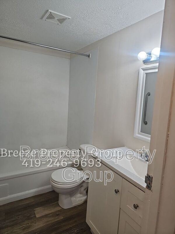 4912 Douglas Rd #2459-3D - Photo 3 of 5