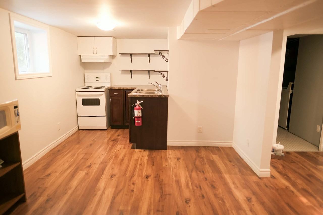 52 Victoria Avenue - Photo 4 of 10