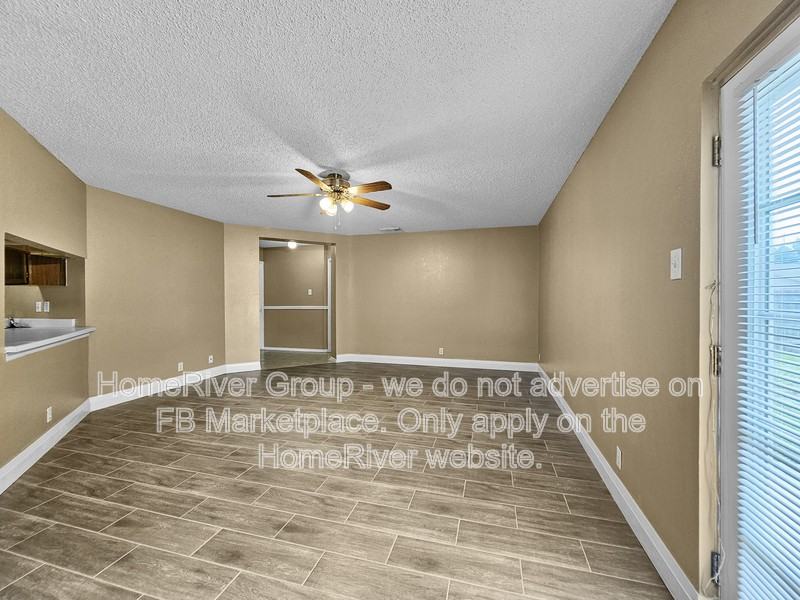 1827 Leander - Photo 6 of 19