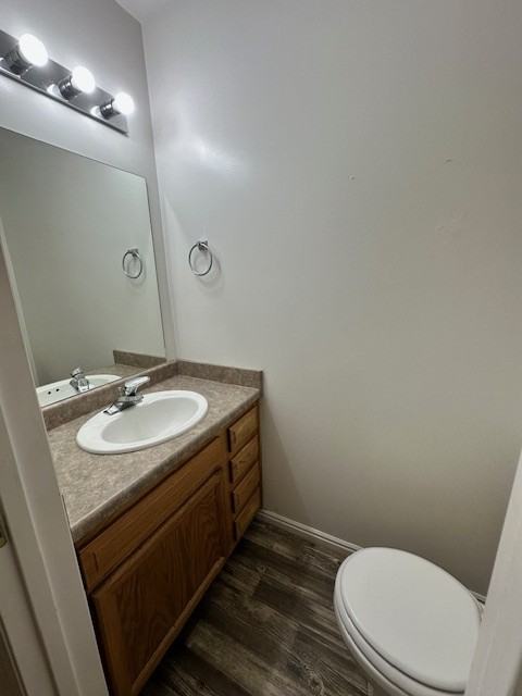 87 Layton - Photo 4 of 20