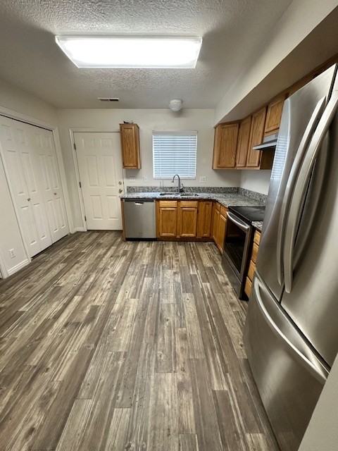 87 Layton - Photo 5 of 20