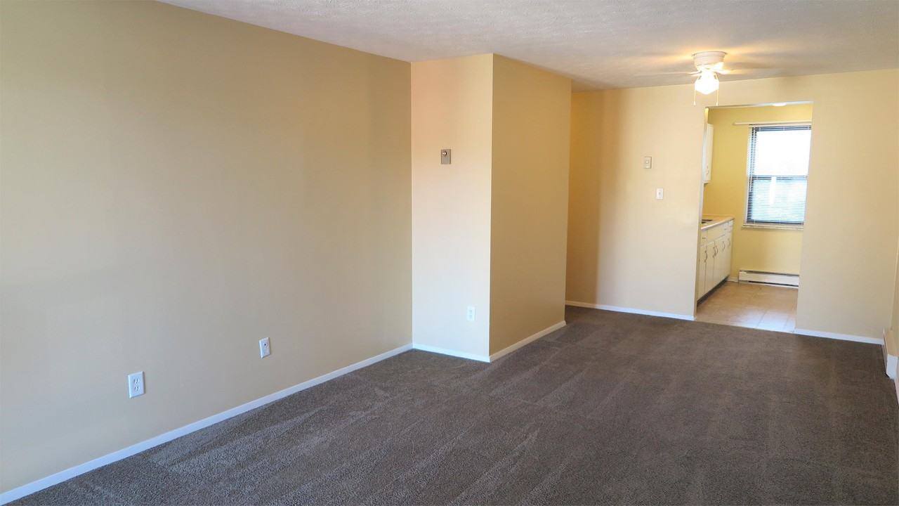316 W. 5th Street - Photo 2 of 24
