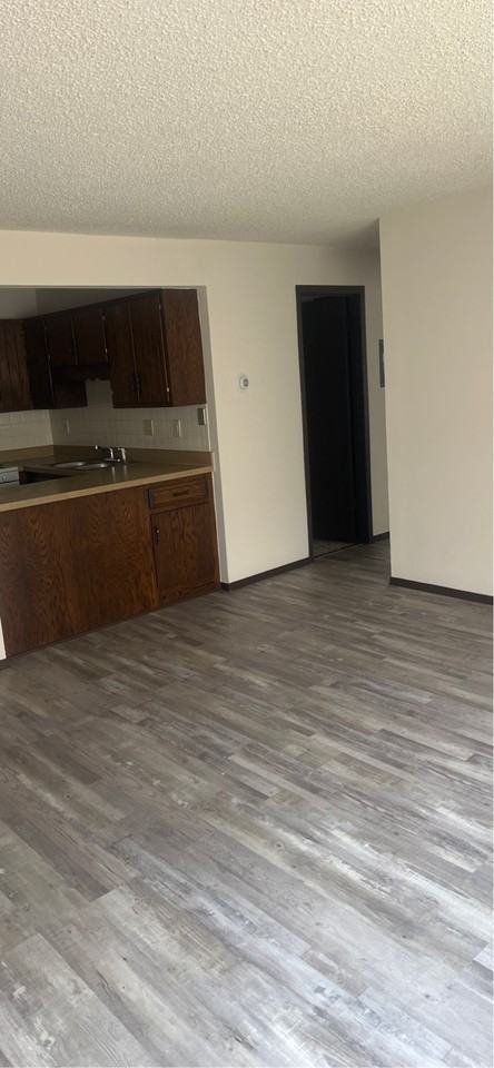 1500 Pioneer Road - Photo 7 of 22