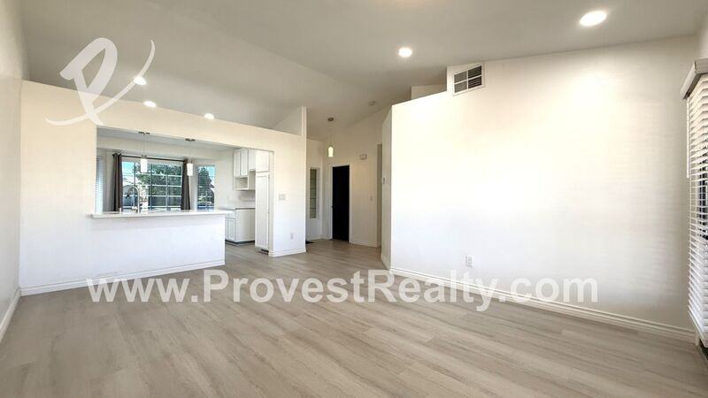 6743 Banyan Ave - Photo 4 of 19