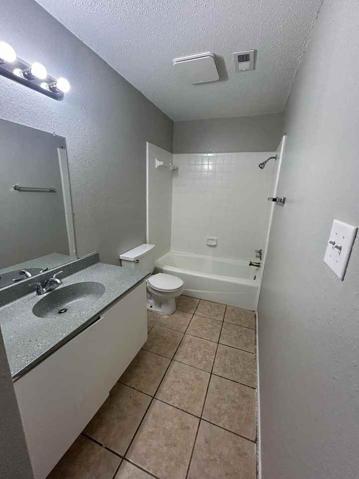 Village Apartments - Photo 5 of 5