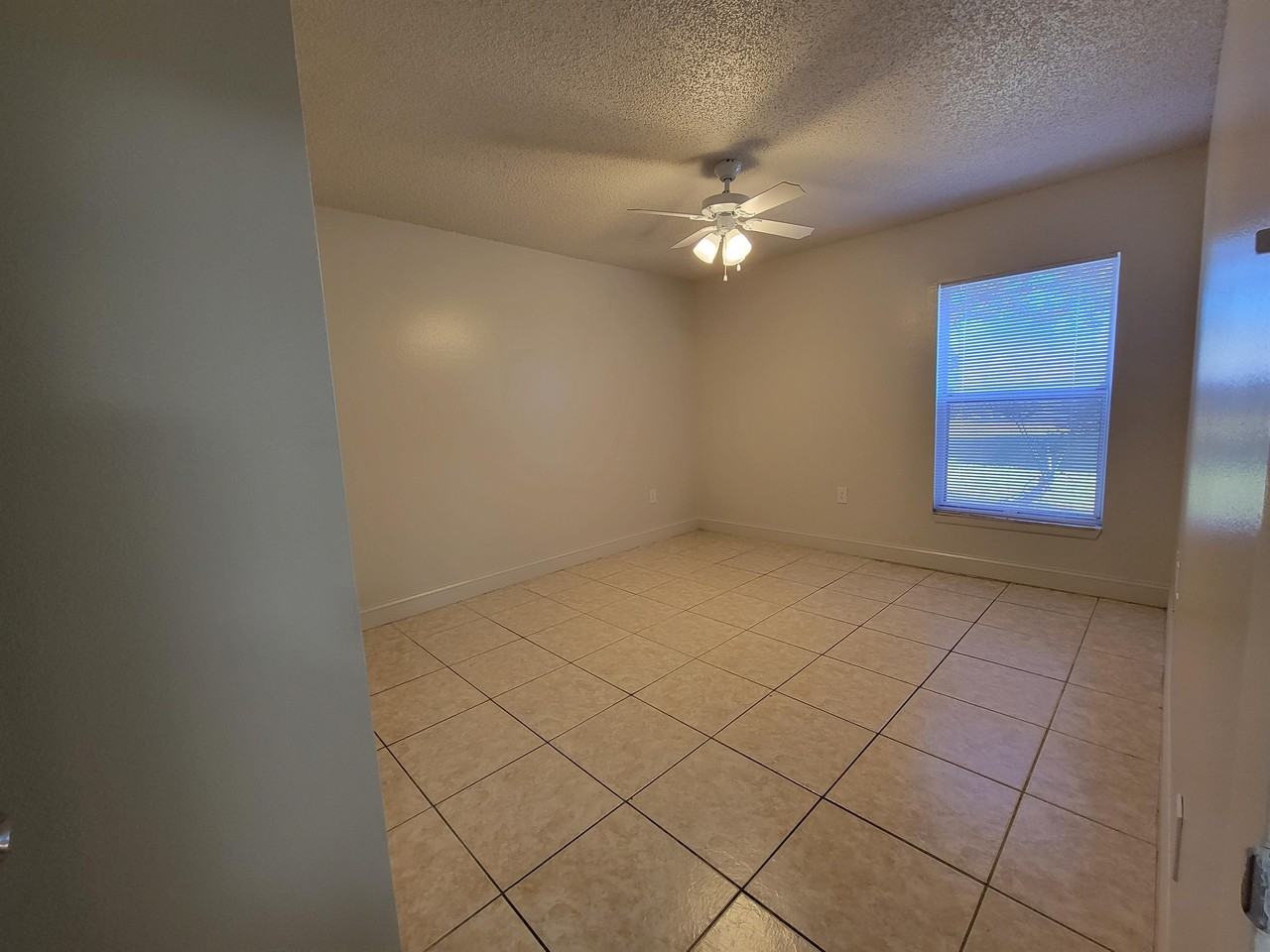 08-104 - Photo 5 of 7