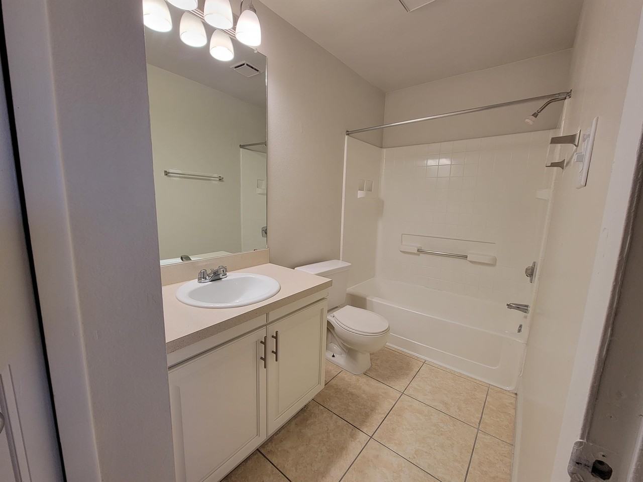 08-104 - Photo 6 of 7