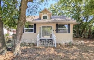 featured image of 421 Golfair Blvd