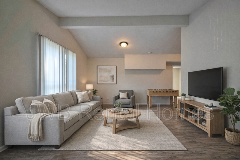 8834 Darlington Dr - Photo 5 of 14