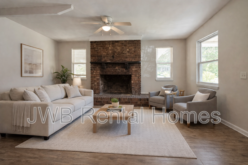 8834 Darlington Dr - Photo 7 of 14