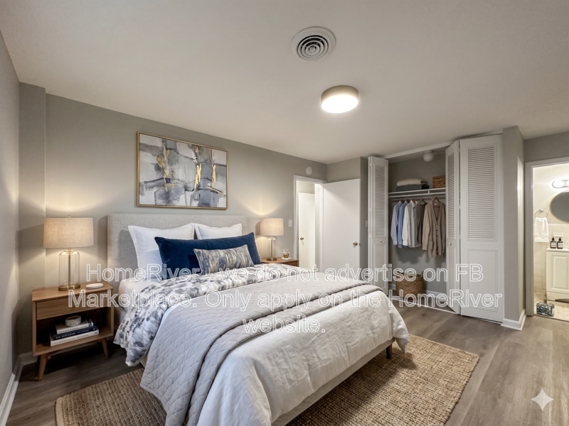 2461 Mcalpin Ter #R - Photo 4 of 11