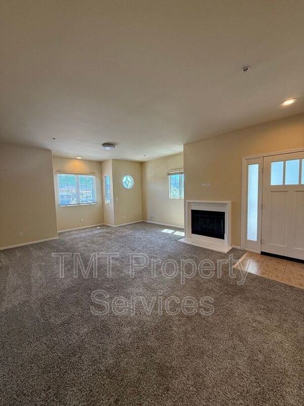 595 Avenue Of The Flags - Photo 3 of 18