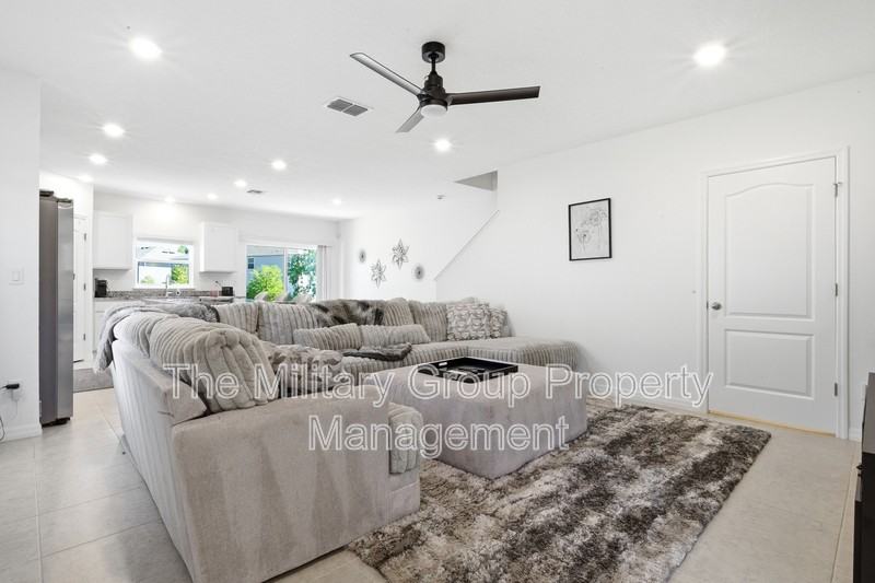 3346 Penny Cove Ln - Photo 5 of 30