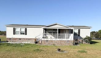 863 Pecan Rd - Photo 1 of 1