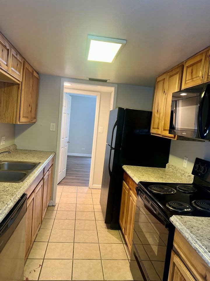 9700 E Iliff Ave #F63 - Photo 7 of 15