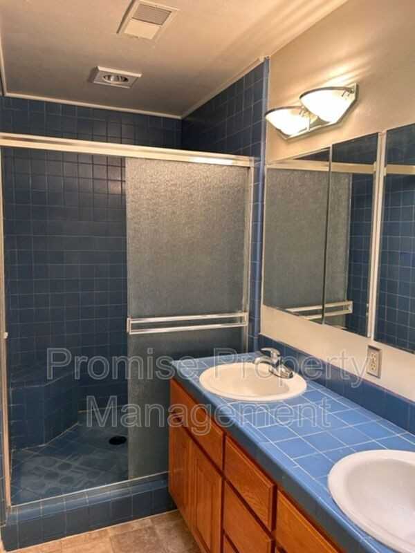 13543 Mountainside Dr - Photo 7 of 11