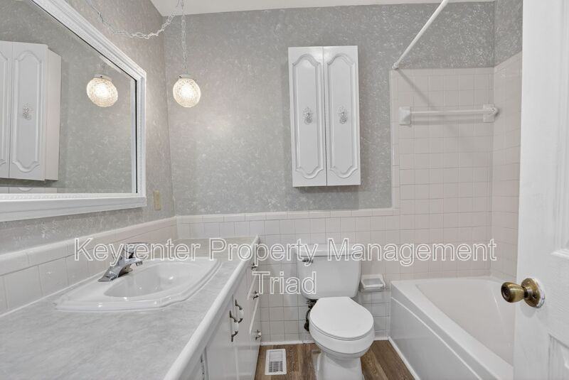 402 Rand Blvd - Photo 5 of 42