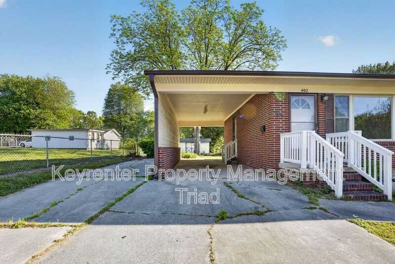 402 Rand Blvd - Photo 6 of 42