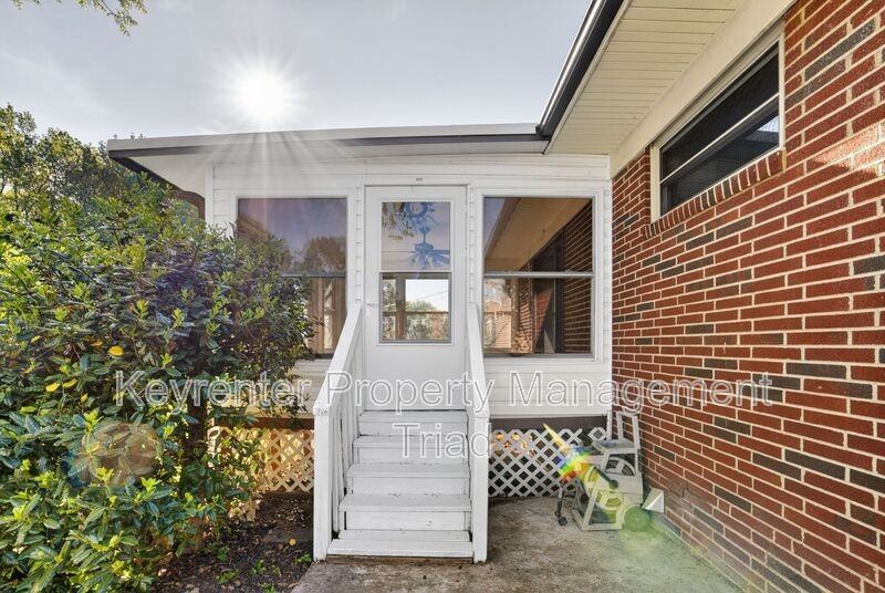 402 Rand Blvd - Photo 7 of 42