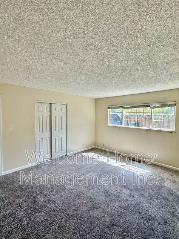 2225 Hillsborough Ct #2 - Photo 5 of 9