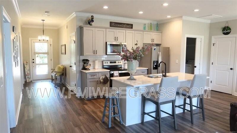 174 Sandy Hills Ct - Photo 4 of 41