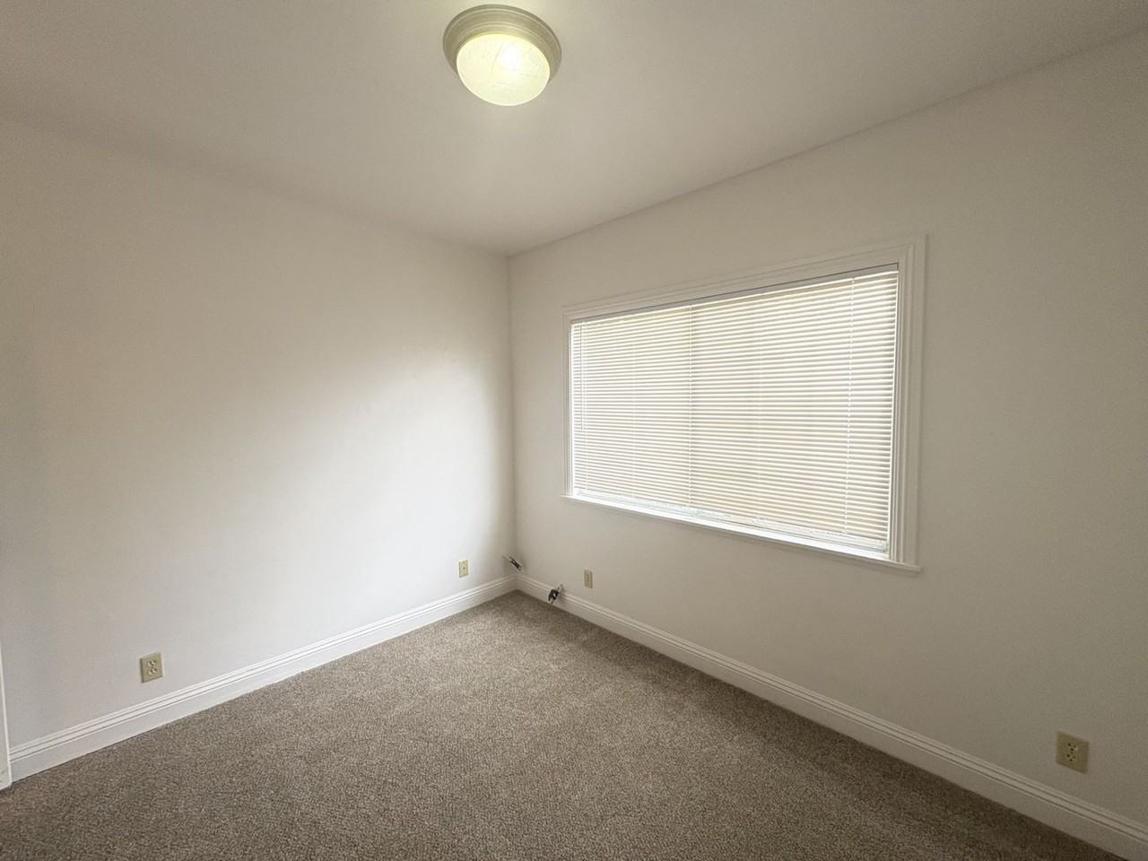 4931 Coronado Ave - Photo 7 of 13