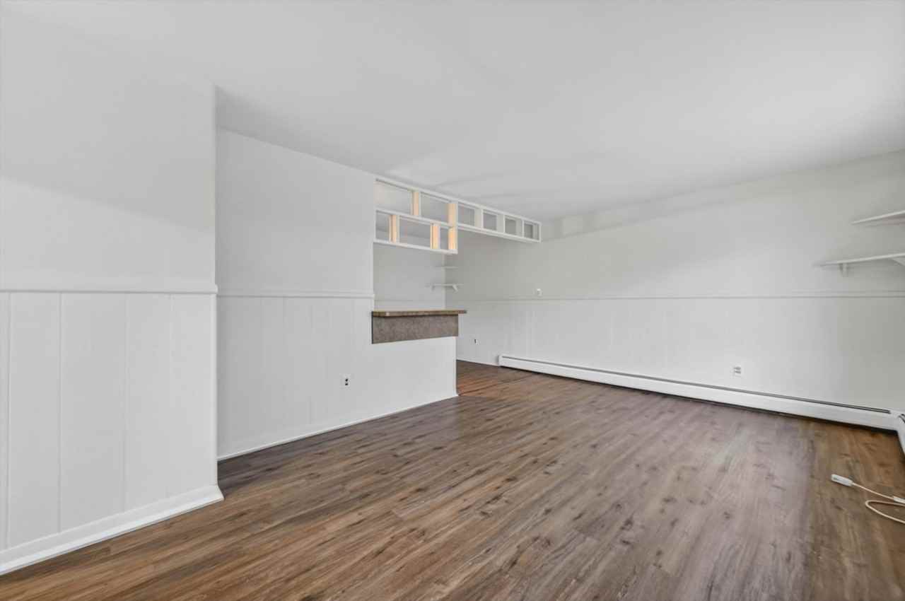 151 East McHattie Street - Photo 4 of 12