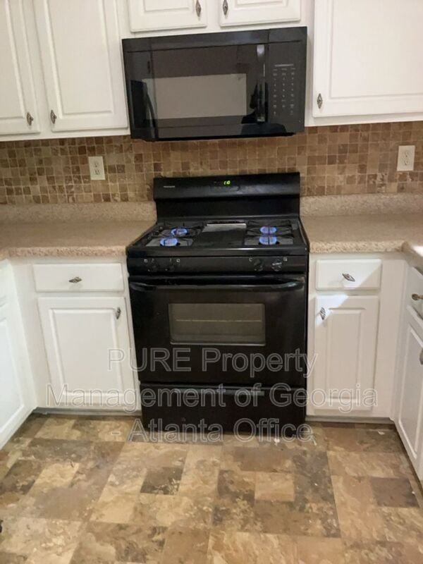 2447 Reeves Creek Rd - Photo 6 of 17