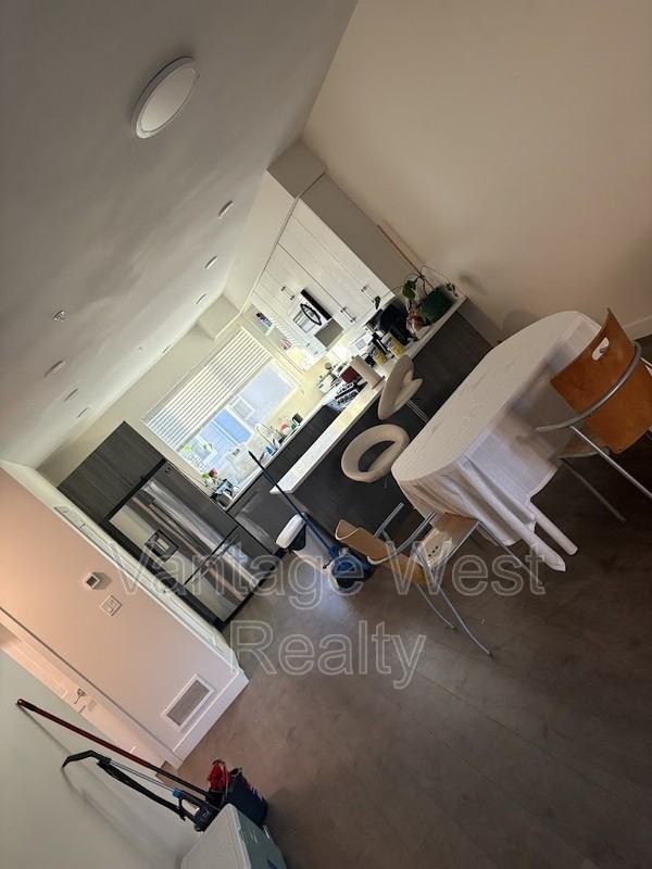 1100 Findlay Rd - Photo 5 of 24