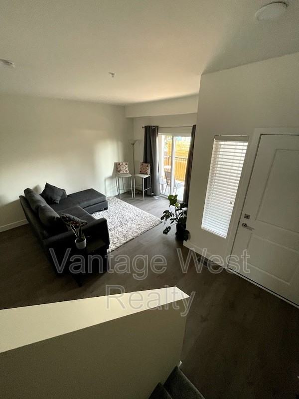 1100 Findlay Rd - Photo 6 of 24