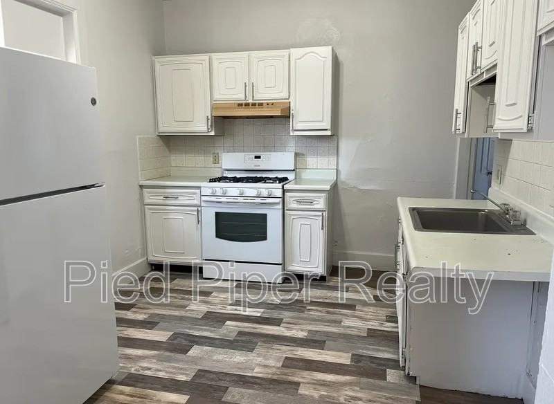 404 E Prospect Ter - Photo 5 of 18