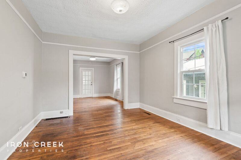 26 Murdock Ave - Photo 5 of 19