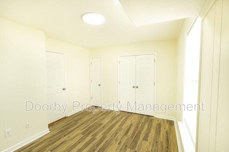 3627 6th Ave #3627 - Photo 7 of 19