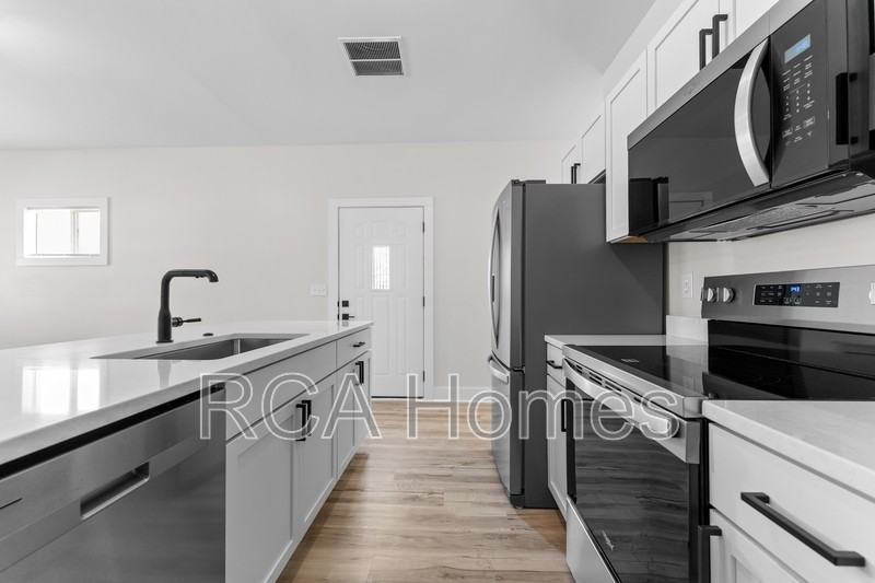 3455 E 26th St - Photo 2 of 9