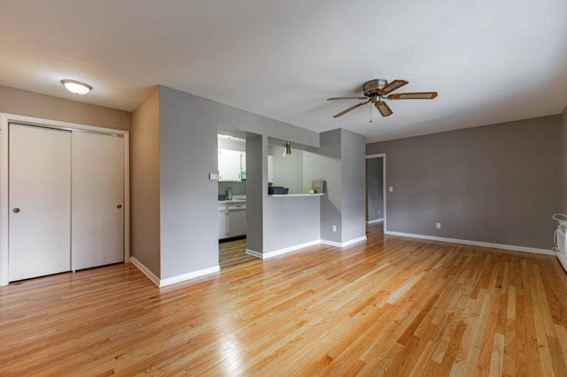 1609 E State St - Photo 3 of 6