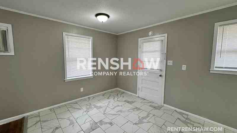 249 Navy Dr - Photo 5 of 14