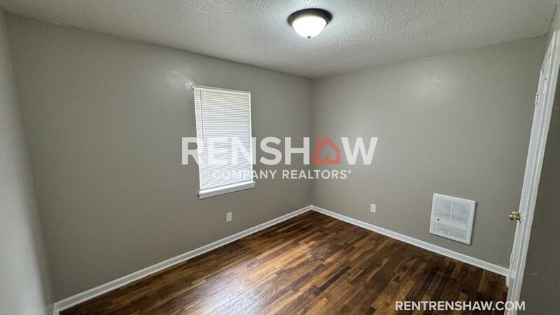 249 Navy Dr - Photo 6 of 14