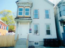 featured image of 362 9th St