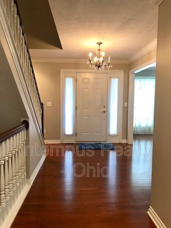 6346 Grassmere Dr - Photo 5 of 50