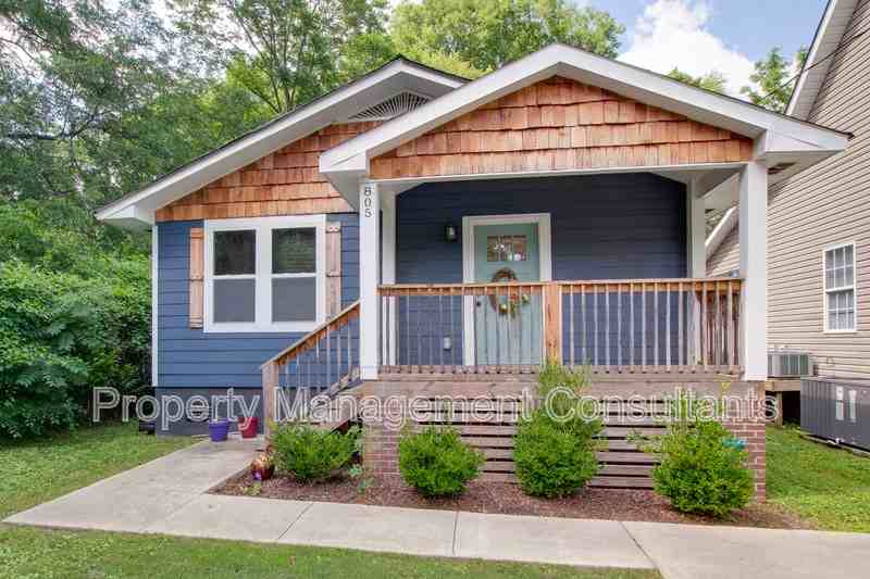 805 Rison Ave Ne - Photo 2 of 43