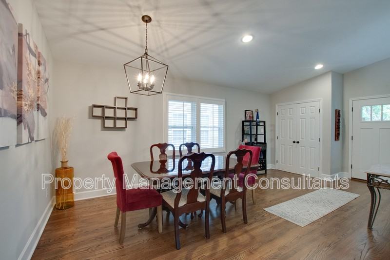 805 Rison Ave Ne - Photo 6 of 43