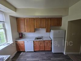 featured image of 302 E Wythe St #5