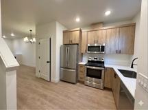 NEW CONSTRUCTION 2BD/2.5B End - Photo 1 of 1