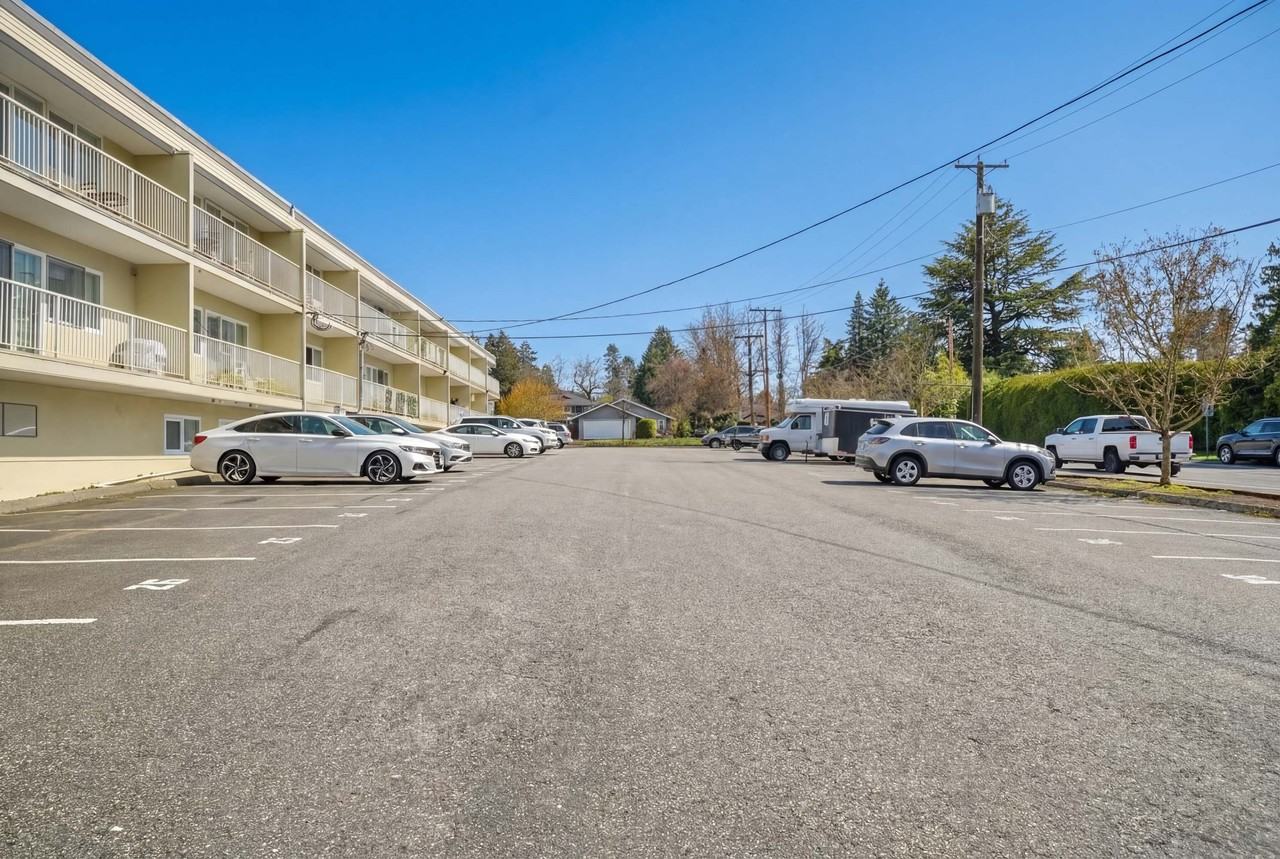 5521 16 Avenue #231 - Photo 3 of 4